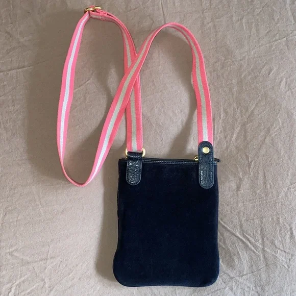 Juicy Couture Crossbody - Picture 13 of 14